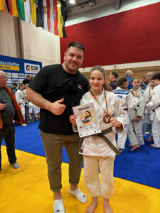 Mehr über den Artikel erfahren DM u18 Leipzig und EC u21 Sarajevo (2024)