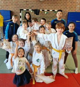 Mehr über den Artikel erfahren U11 Bezirksmeisterschaft in Hemsbach