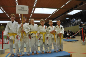 Mehr über den Artikel erfahren JSC U11-Team erfolgreich beim Katanaturnier in Bürstadt