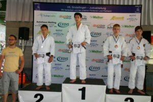 Mehr über den Artikel erfahren Internationales Glaspalastturnier