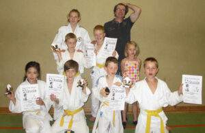 Mehr über den Artikel erfahren Kreiseinzelmeisterschaften Ak. U10/U15