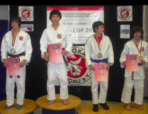 Mehr über den Artikel erfahren Internationales Turnier ZWING CUP 2011 AK. U13, U15 und U17