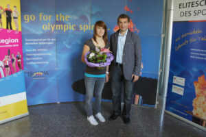 Mehr über den Artikel erfahren Selina Dietzer als Eliteschülerin des Jahres 2011 ausgezeichnet